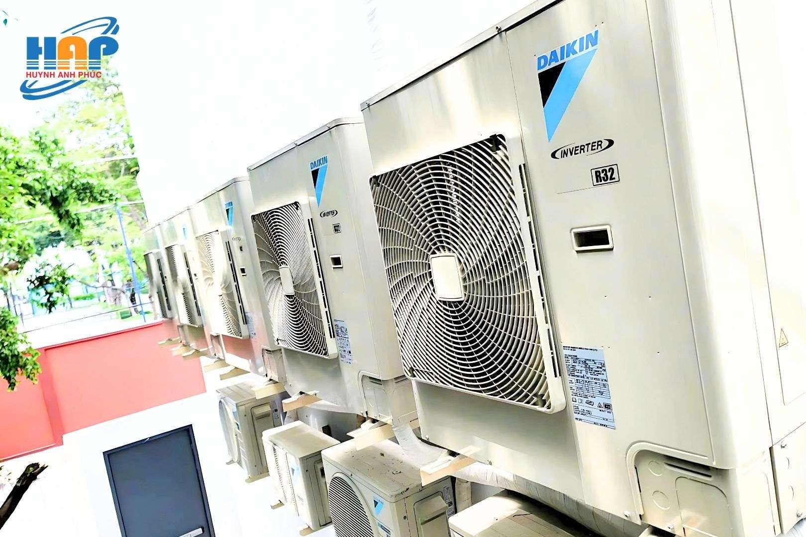 Dự án lắp đặt máy điều hòa âm trần tại đại học Lạc Hồng