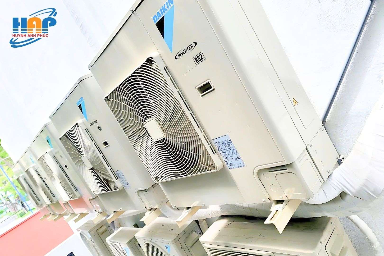 Lắp đặt 100 bộ máy âm trần VRV FCFC140DVM 5.5HP Daikin Đại học Lạc Hồng-03