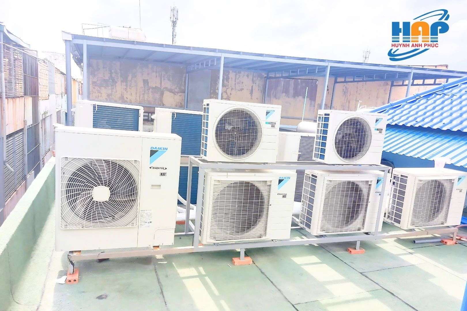 Lắp đặt 100 bộ máy âm trần VRV FCFC140DVM 5.5HP Daikin Đại học Lạc Hồng-04