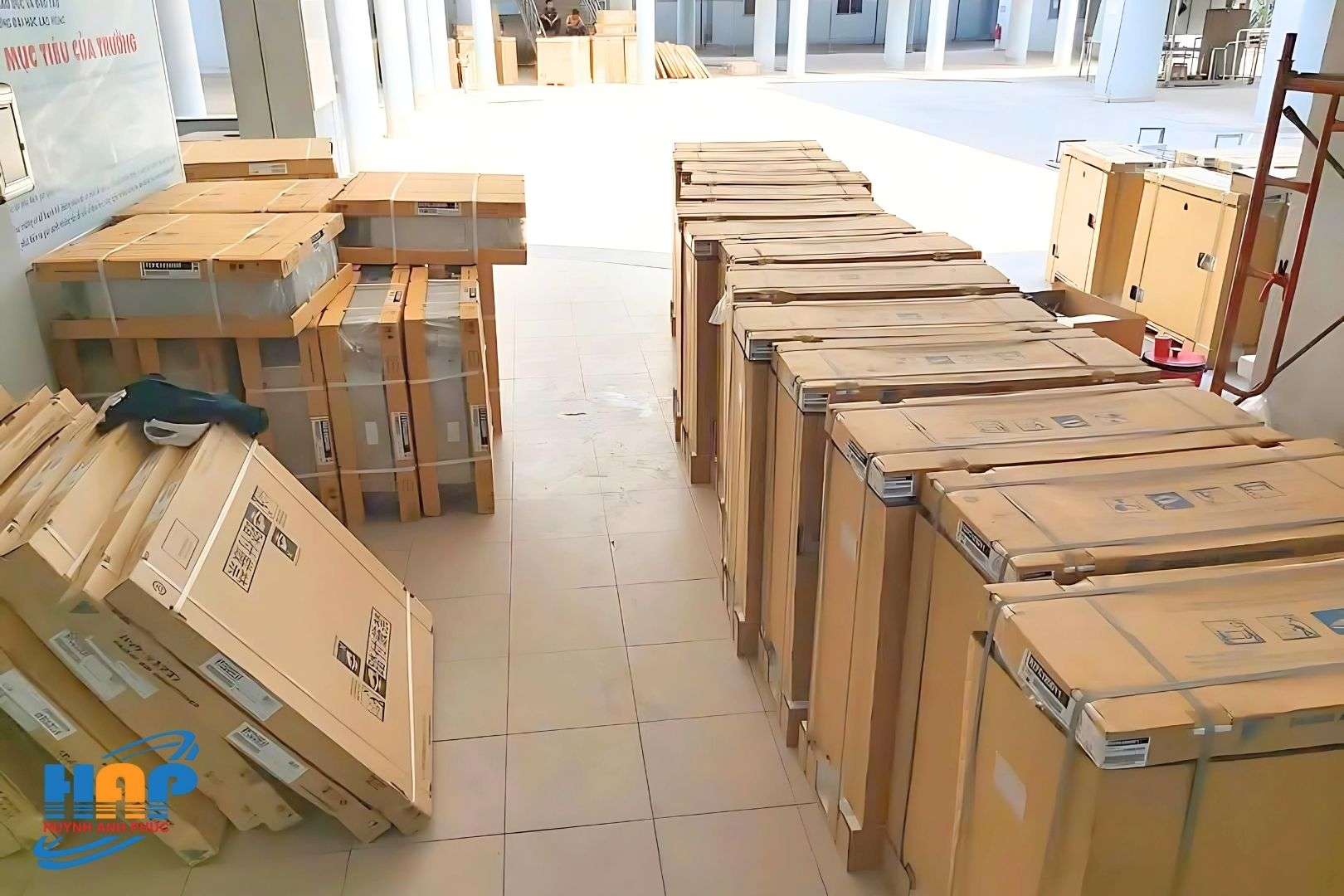Lắp đặt 100 bộ máy âm trần VRV FCFC140DVM 5.5HP Daikin Đại học Lạc Hồng-07