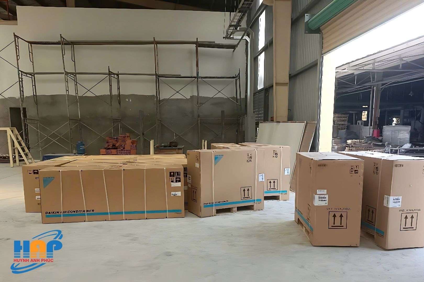 Cung cap lap dat may lanh Daikin Nha may gach men hoang gia Nhon Trach Dong Nai 06