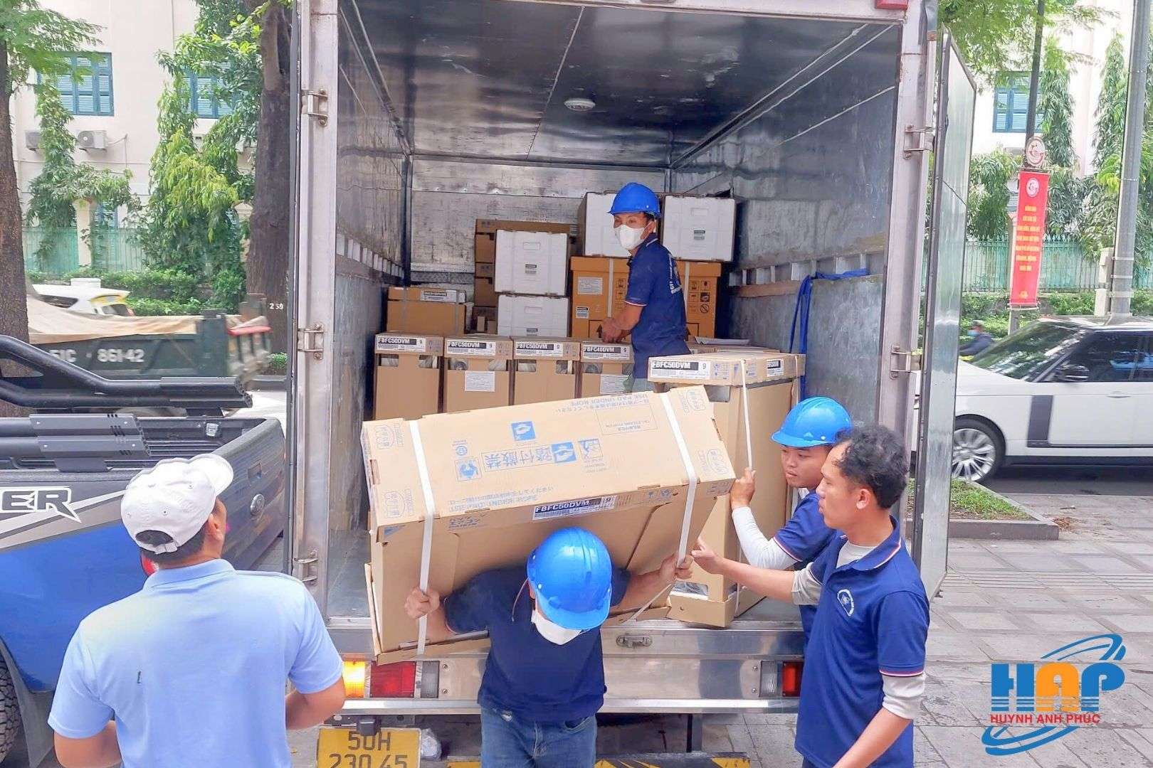 Lắp đặt máy lạnh daikin-Hội sở ngân hàng VIB-Quận 3-03