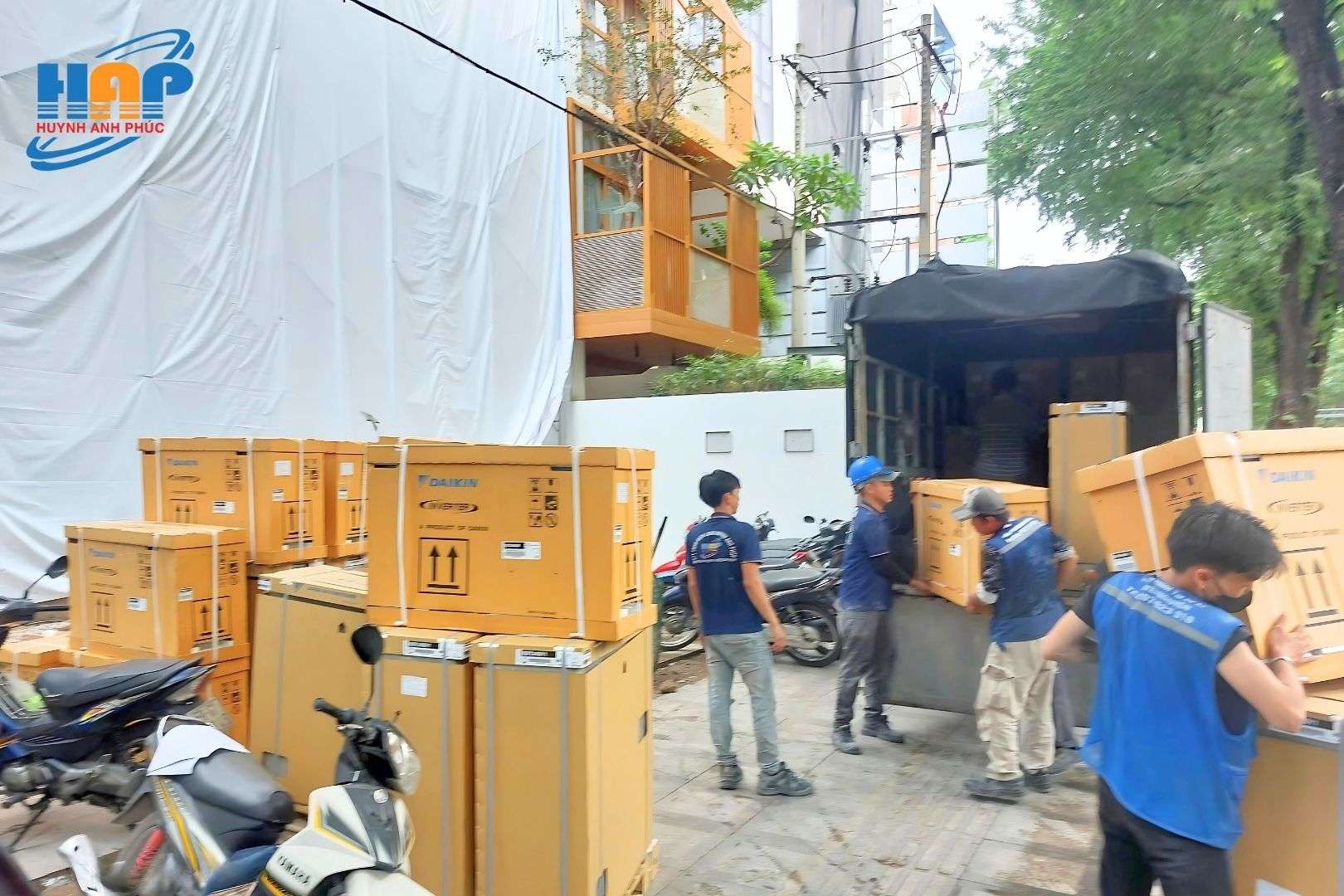 Lắp đặt máy lạnh daikin-Hội sở ngân hàng VIB-Quận 3-05