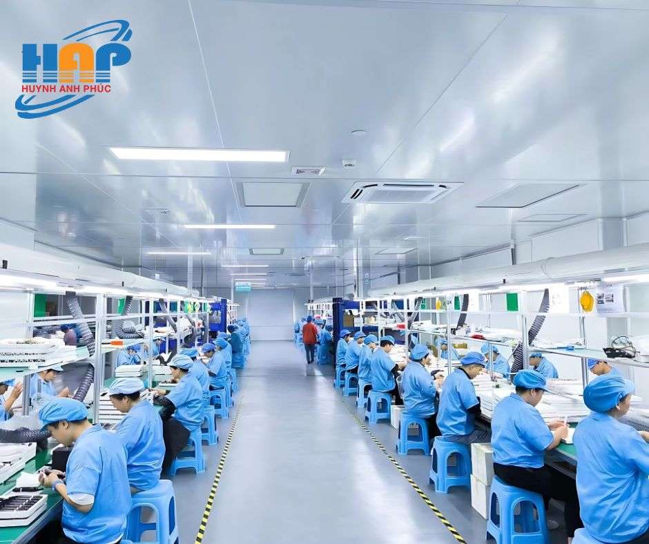 Phân phối gió đúng để làm mát đều trong nhà xưởng có trần cao
